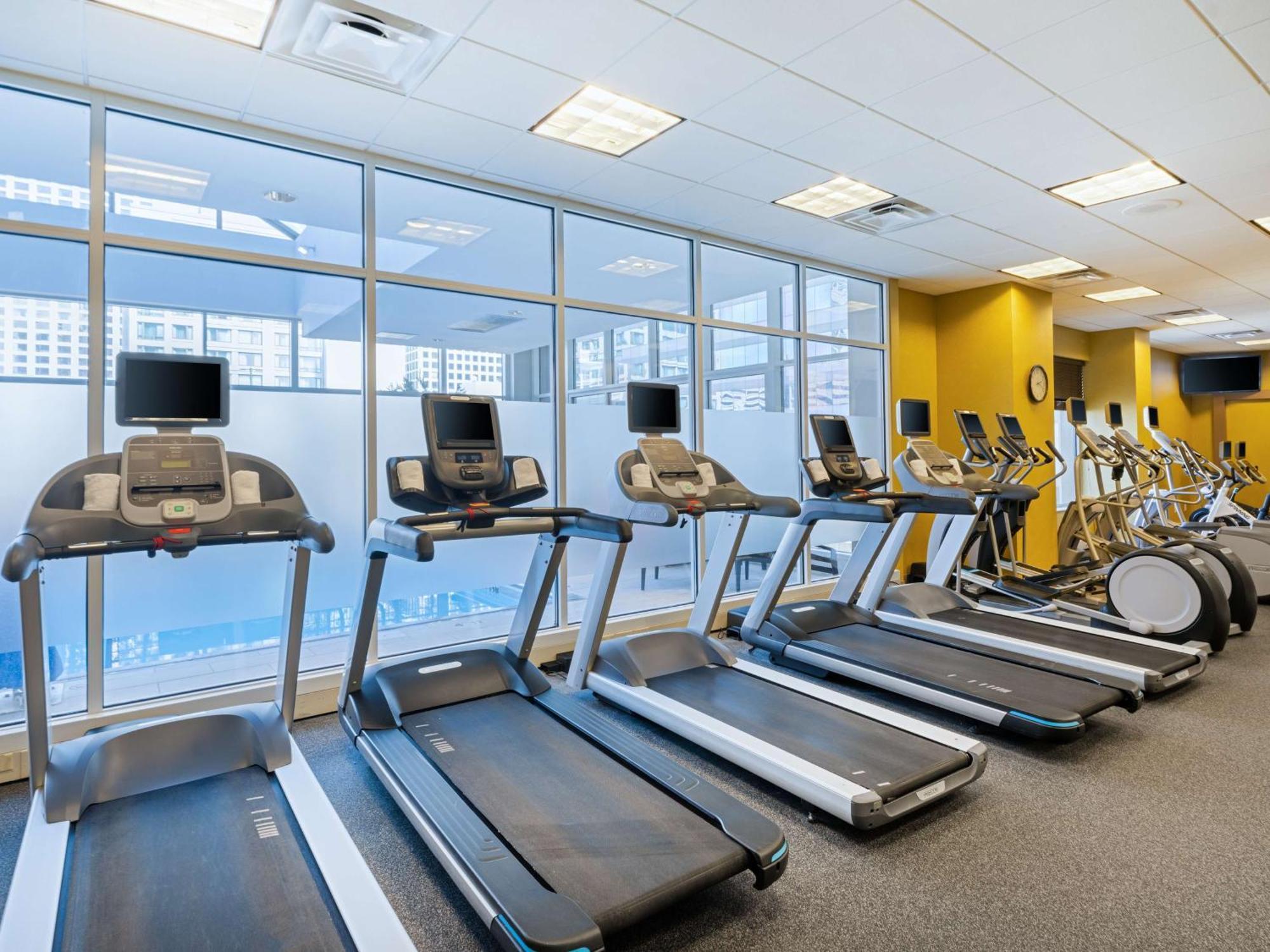 Hilton Garden Inn Chicago Downtown/Magnificent Mile Εξωτερικό φωτογραφία